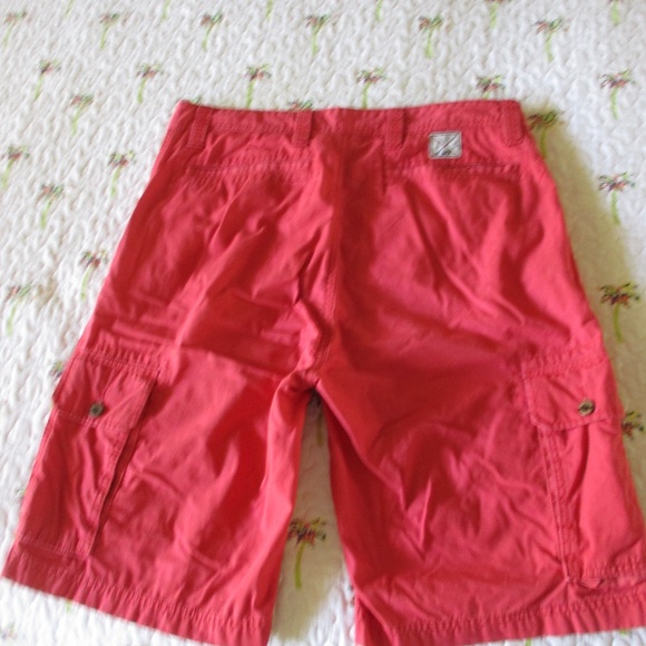 NAUTICA men's Cargo shorts - sz 34 - Excellent Condition! - Picture 2 of 2